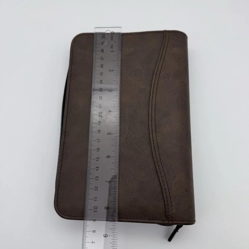 Simulated Distressed Brown Leather 43184 DAY-TIMER At-A-Glance 5.5x8